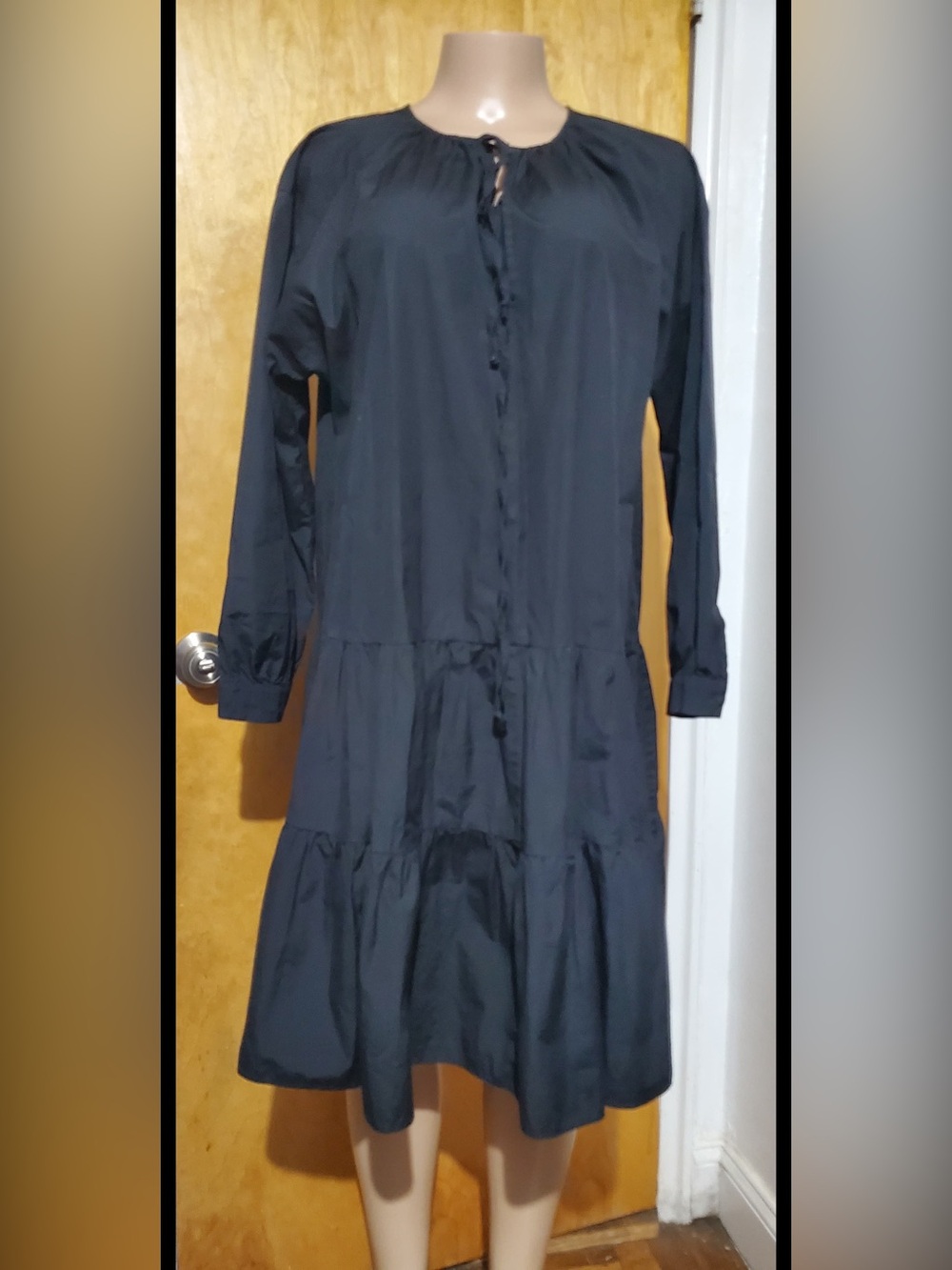 SET Long-Sleeve Black Tiered Button-Front Dress